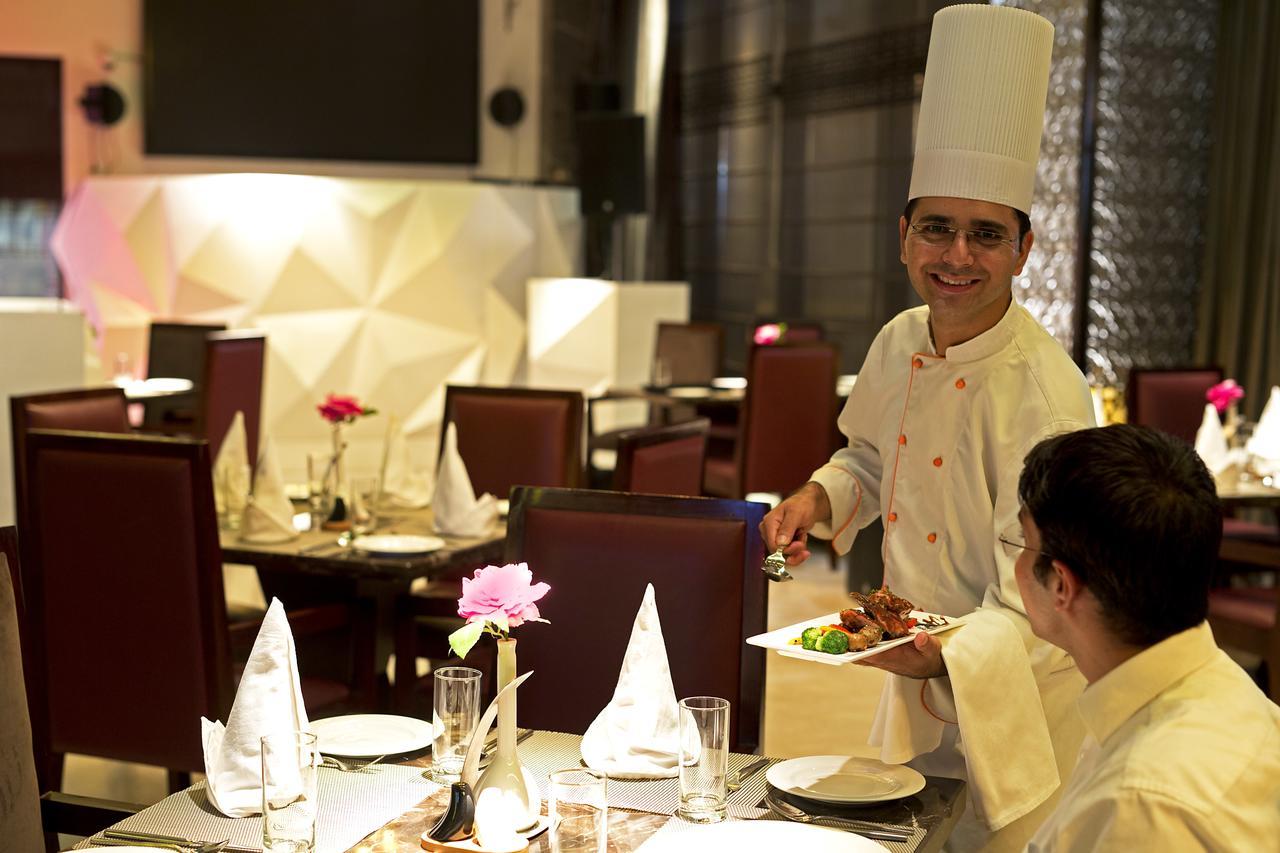 Inde Hotel Chattarpur Nowe Delhi Zewnętrze zdjęcie